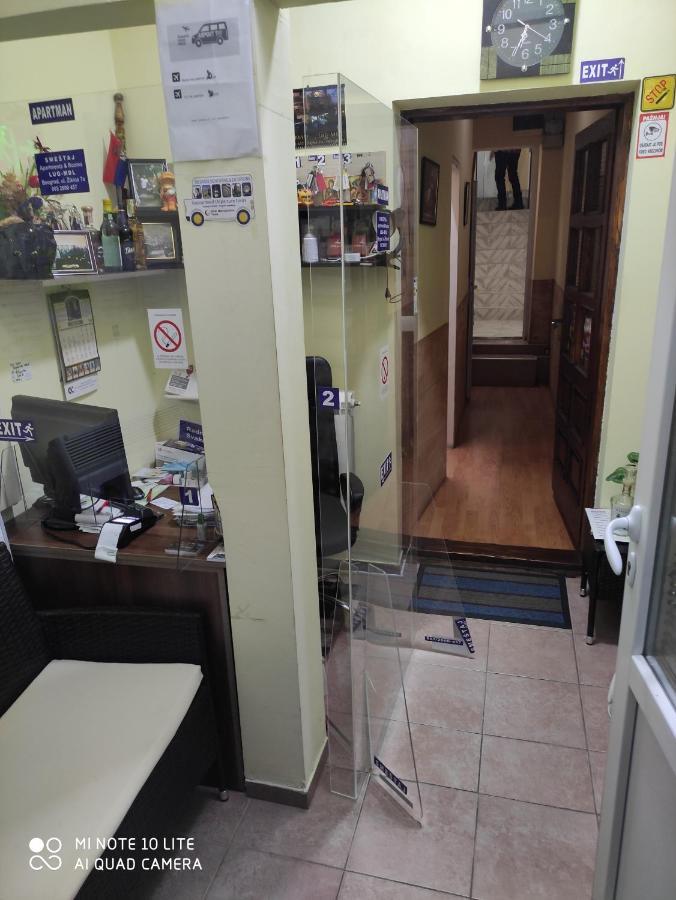 Apartments & Rooms -Mdl Lazic ベオグラード エクステリア 写真