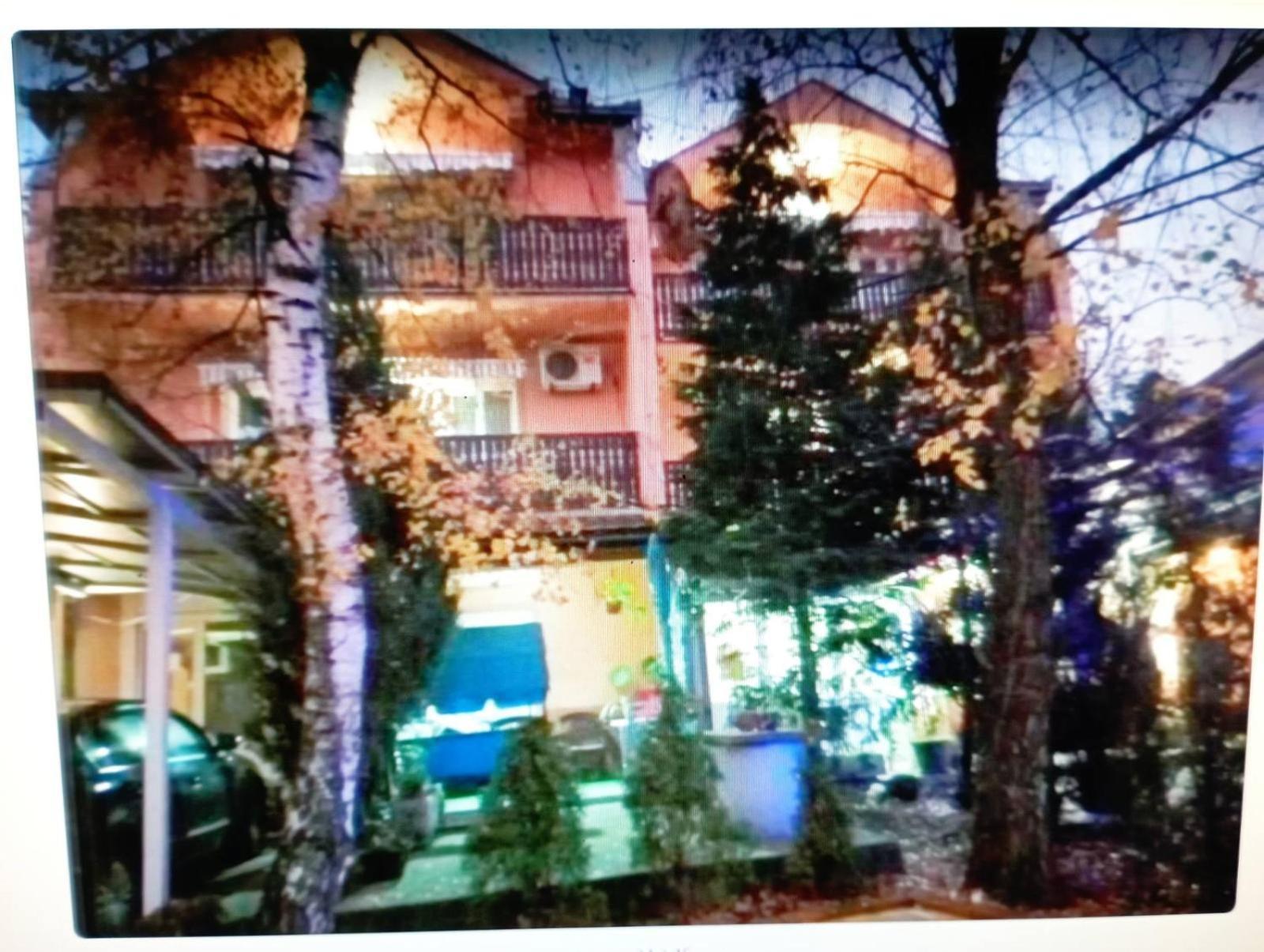 Apartments & Rooms -Mdl Lazic ベオグラード エクステリア 写真