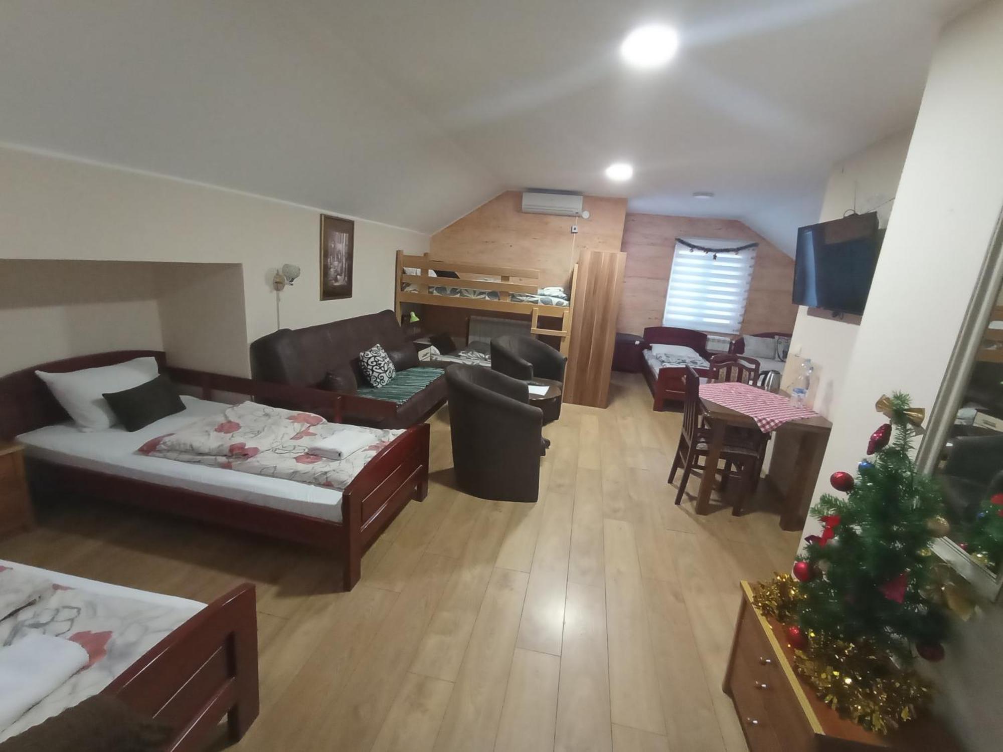 Apartments & Rooms -Mdl Lazic ベオグラード エクステリア 写真